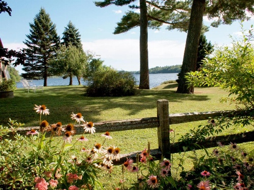 Alamoosook Lakeside Inn Orland image 14